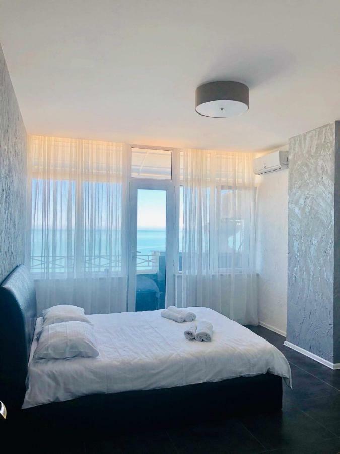Tg Apartment Sea View Batumi Exteriör bild