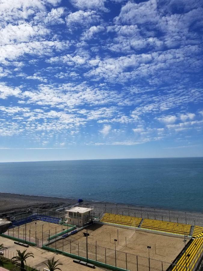 Tg Apartment Sea View Batumi Exteriör bild