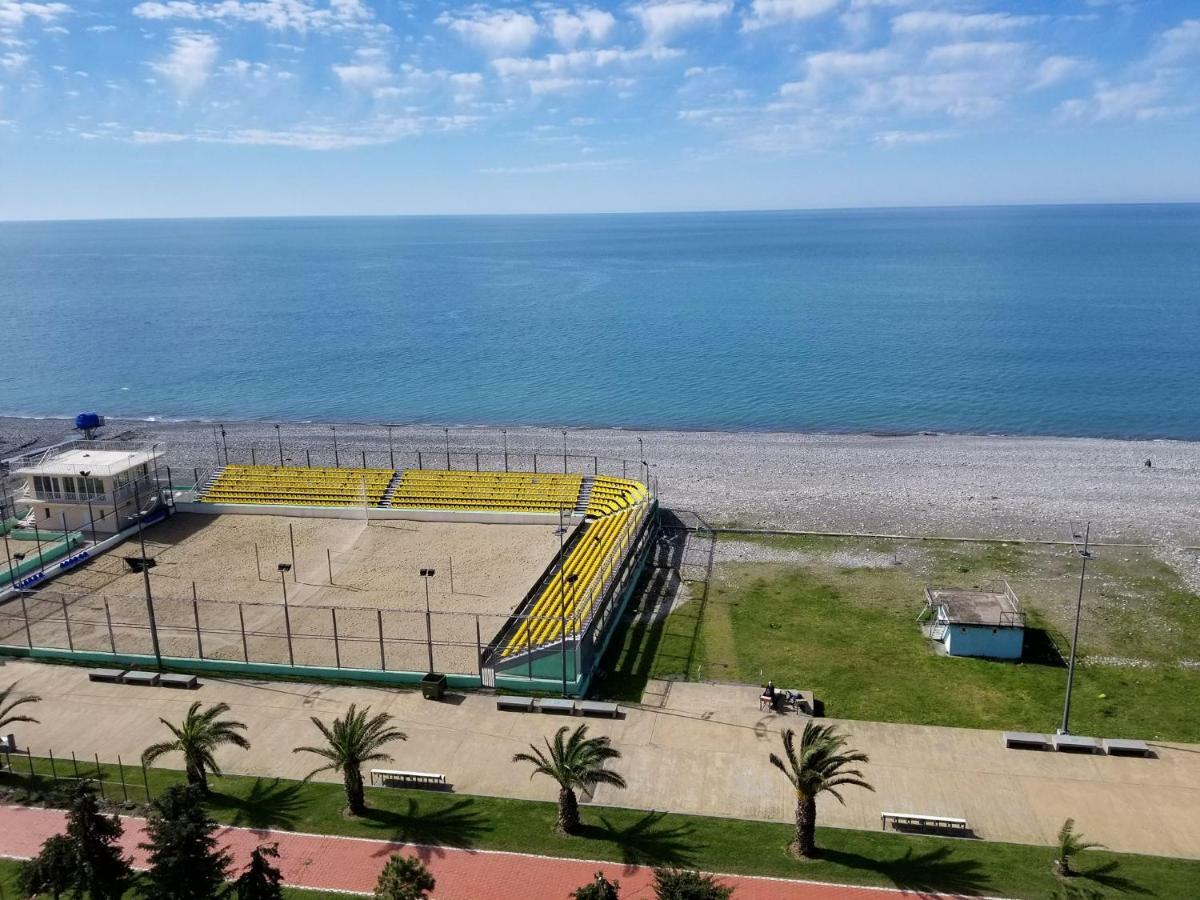 Tg Apartment Sea View Batumi Exteriör bild